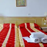 מלון San Pieru 4*