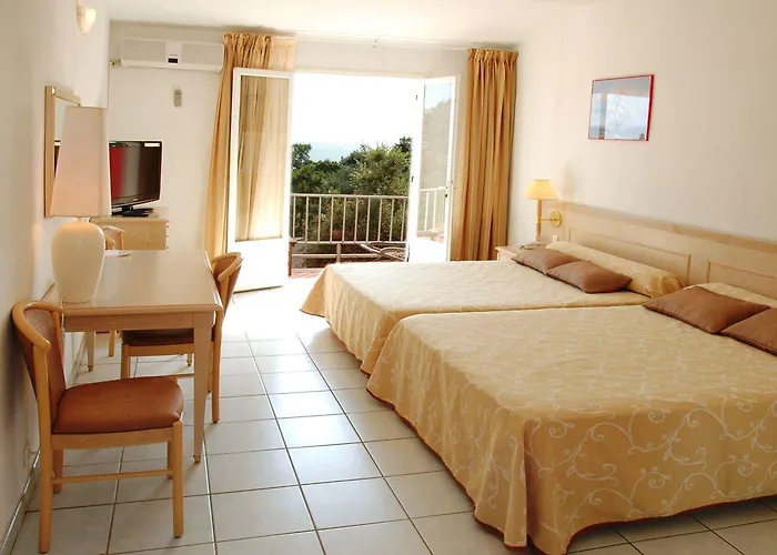 San Pieru 4*