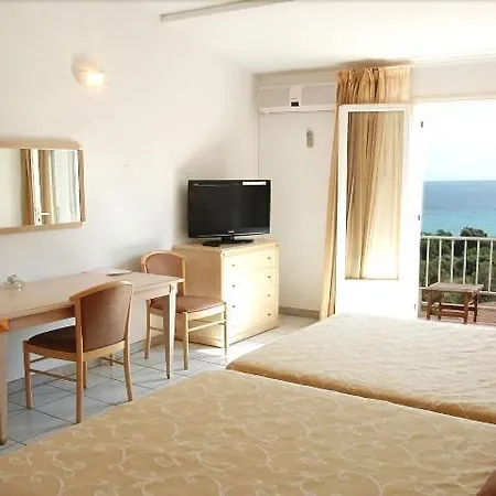 Hotel San Pieru 4*
