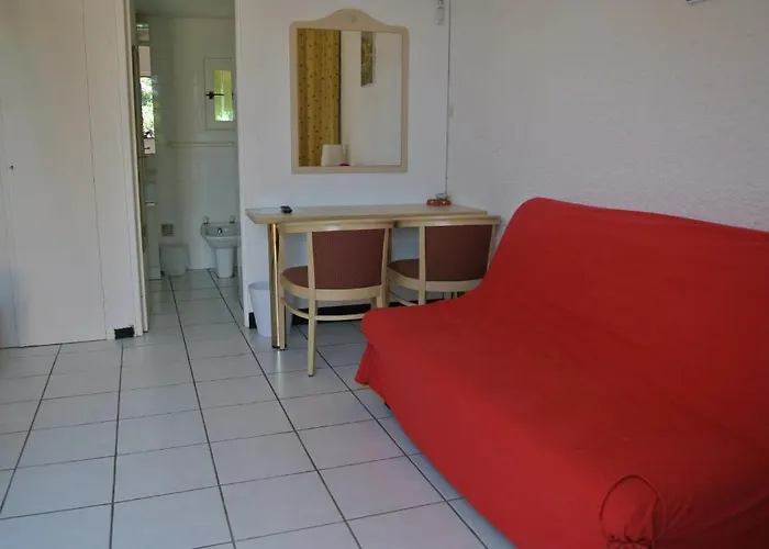 San Pieru מלון 4*